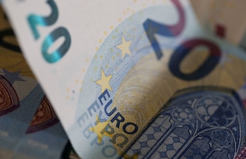 La volatilidad del euro ha sido menor en la última semana respecto al promedio anual, indicando menos alteraciones en el cruce EUR/COP recientemente - crédito Regis Duvignau/REUTERS