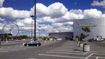 Lomas de Angelópolis destaca como la zona residencial más moderna y segura de Puebla. (CUTI1/WikiCommons)