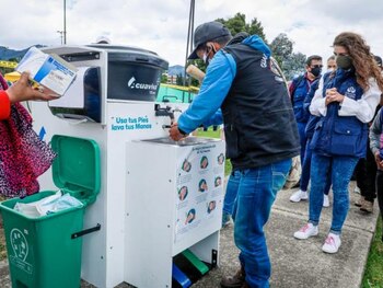 Además de lavamanos móviles, se