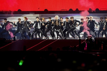 Los integrantes de NCT en el concierto SMTOWN LIVE 2022. (REUTERS/ Heo Ran)