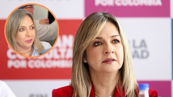 Vicky Dávila y su equipo