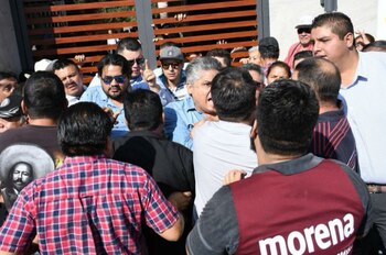 Durante las asambleas de Morena