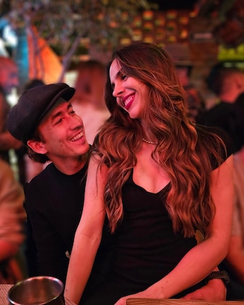 Juan Pablo Urrego y Manuela