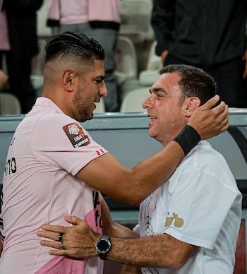 El reencuentro de Carlos Zambrano con Pablo Guede antes del Sport Boys vs Alianza Lima. - créditos: Liga 1