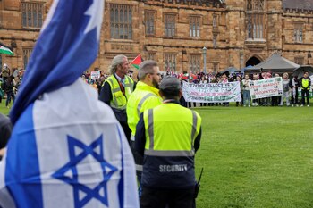 Universidades en Australia critican las