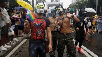 Los participantes se divierten en