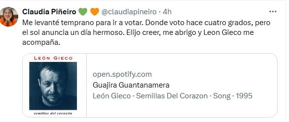 La escritora y guionista Claudia Piñeiro compartió que fue a ejercer su derecho (X)