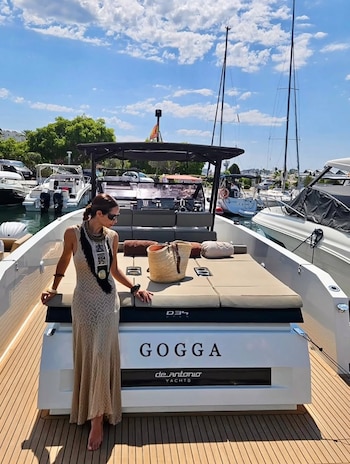 Tamara Gorro y su yate Gogga (Instagram)
