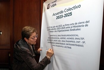 Los sindicatos calificaron el acuerdo firmado como un hecho histórico y esperanzador - crédito Ministerio del Trabajo