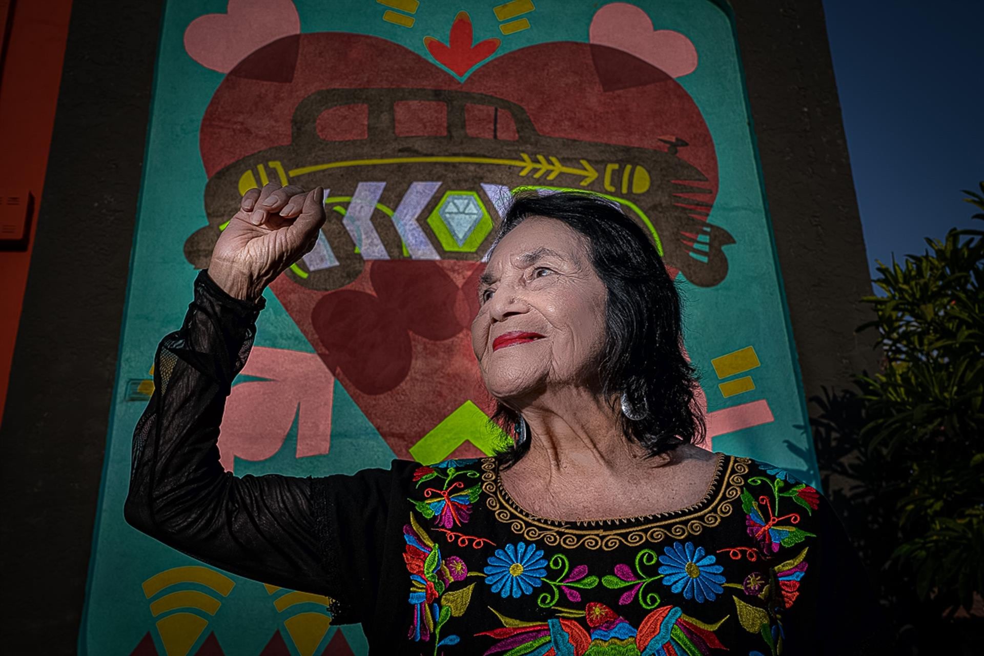 Dolores Huerta falleció a los 96 años en California debido a un cáncer.