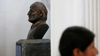 El Senado de Bolivia ordenó