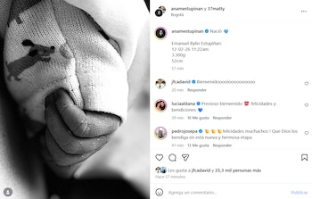 Con esta imagen la pareja