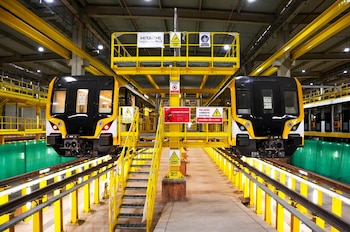 Además de las Líneas 3