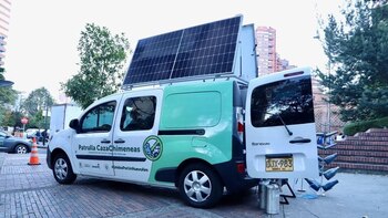 Ojo con el CazaChimeneas: “policía”