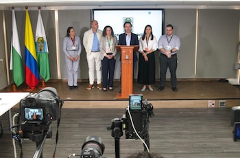 A través del Tribunal Administrativo