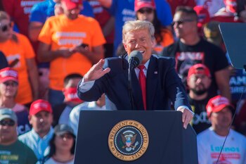 Donald J. Trump, durante un