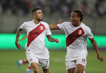 Soccer Football - World Cup - South American Qualifiers - Peru v Bolivia - Estadio Nacional, Lima, Peru - November 11, 2021 Peru's Sergio Pena celebrates scoring their third goal Pool via REUTERS/Sebastian Castaneda