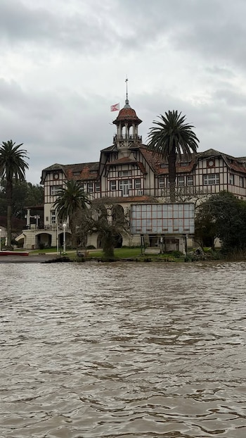 Wanda Nara y sus hijas disfrutaron de un paseo por el Delta de Tigre