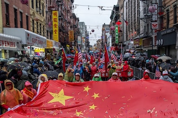 Zhang, Liu y Wang son los apellidos que experimentan la mayor expansión, según el U.S. Census Bureau entre 2010 y 2020 (REUTERS/Eduardo Munoz)