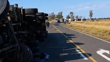 Una maniobra temeraria en plena ruta 14 derivó en un choque múltiple y dejó tres heridos en Corrientes