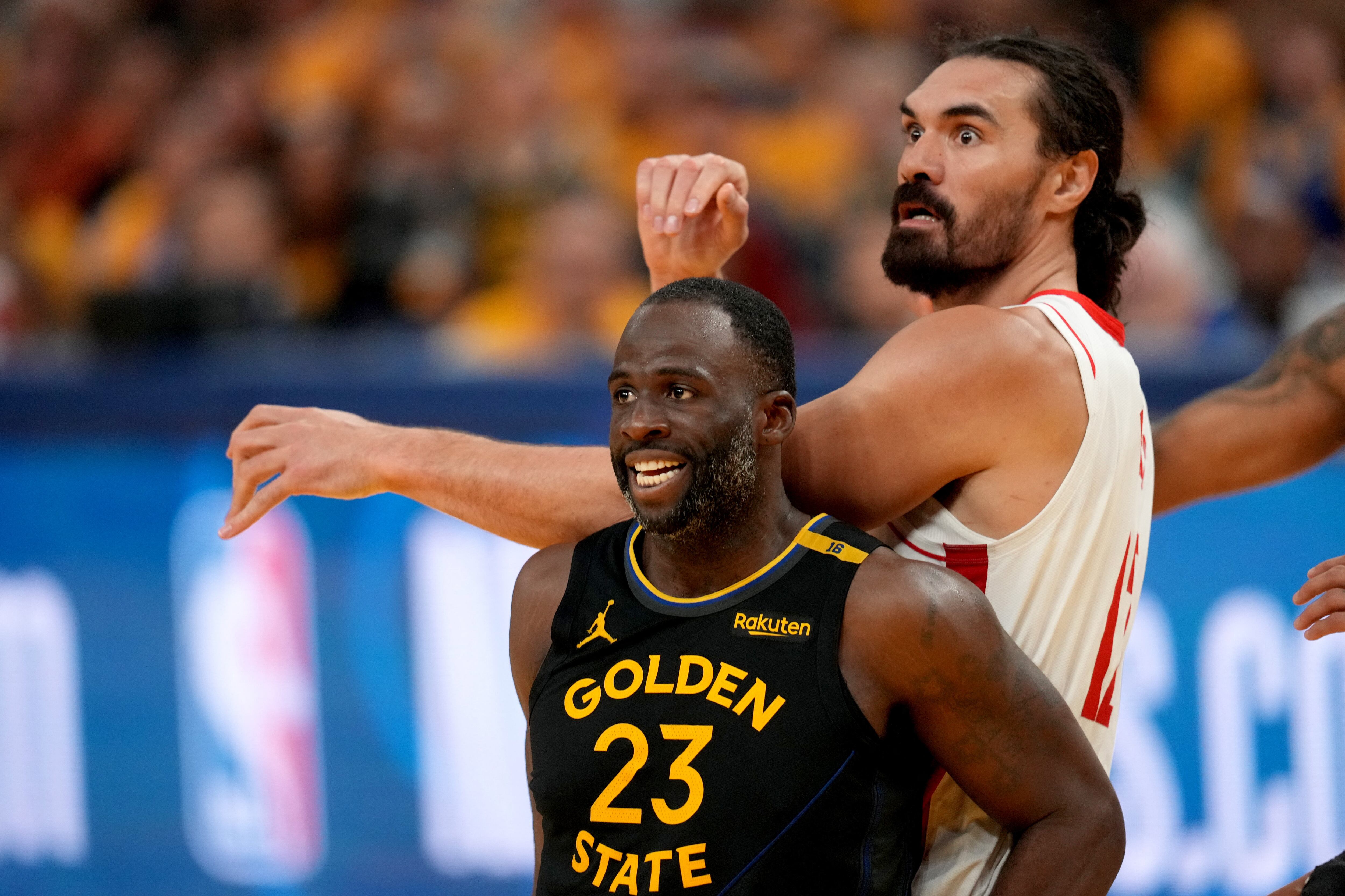 Steven Adams marcando a Draymond Green en el último Warriors vs. Rockets-crédito Cary Edmondson/Imagn Images