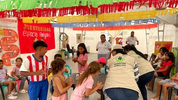 Millonarios contratos para alimentar niños en La Guajira quedaron en manos de impulsor de la constituyente de Petro: denuncian ejecución ‘politizada’