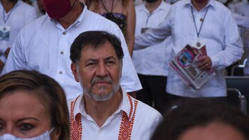 Desde la tribuna, Fernández Noroña