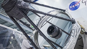 El telescopio Nancy Grace Roman de la NASA mapeará el universo con un campo de visión cien veces mayor que el Hubble: qué implica para la ciencia