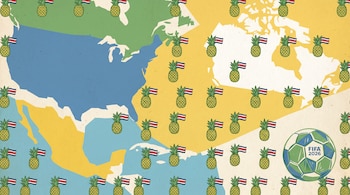 Ilustración con mapas simplificados de Estados Unidos, México y Canadá, cubiertos por piñas con banderas de Costa Rica, y un balón FIFA 2026.