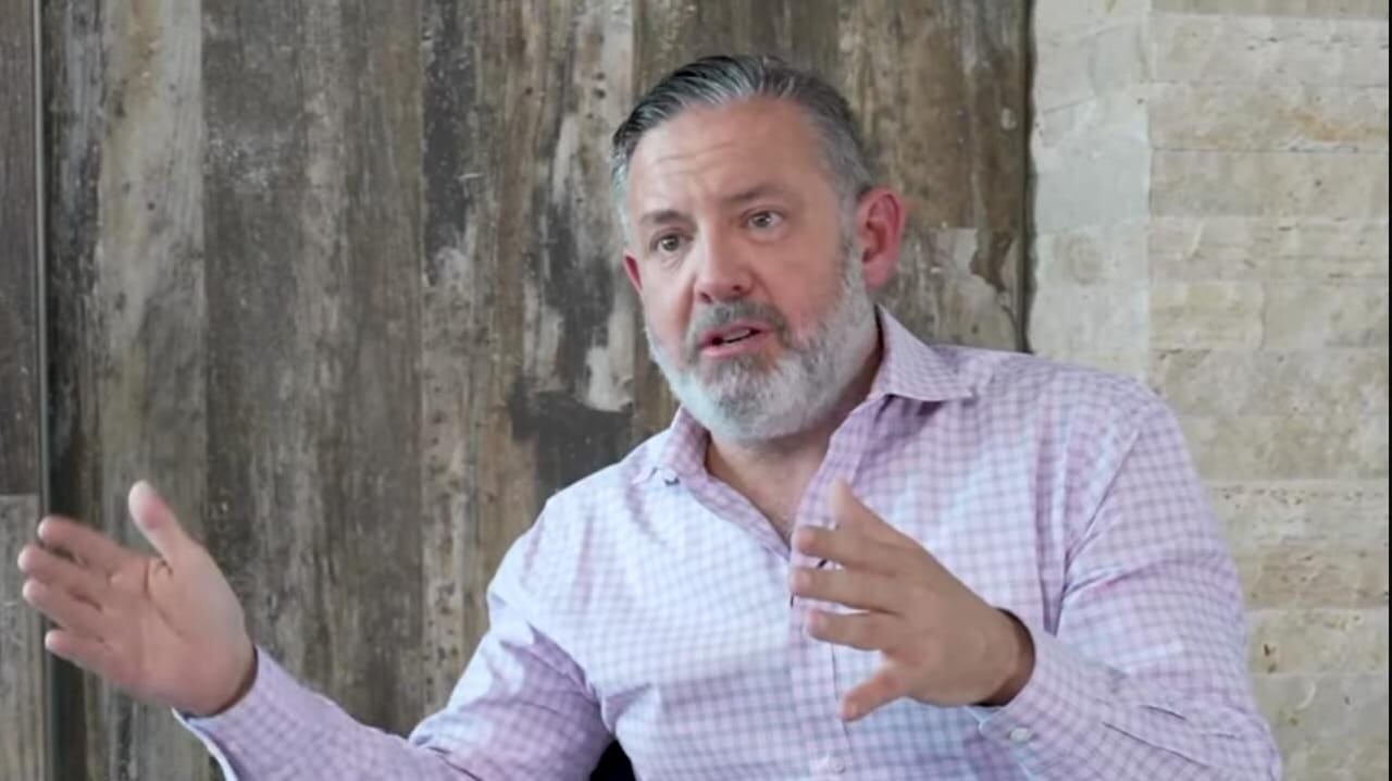 La empresa TransPerfect ofrece servicios de traducción, localización e inteligencia artificial a clientes como Microsoft y organismos gubernamentales (Captura de video: YouTube - Phil Shawe)