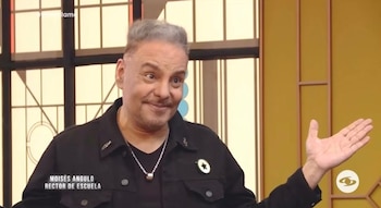 Moisés Angulo como rector de