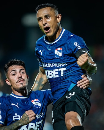 Yoshimar Yotún anotó el 1-0