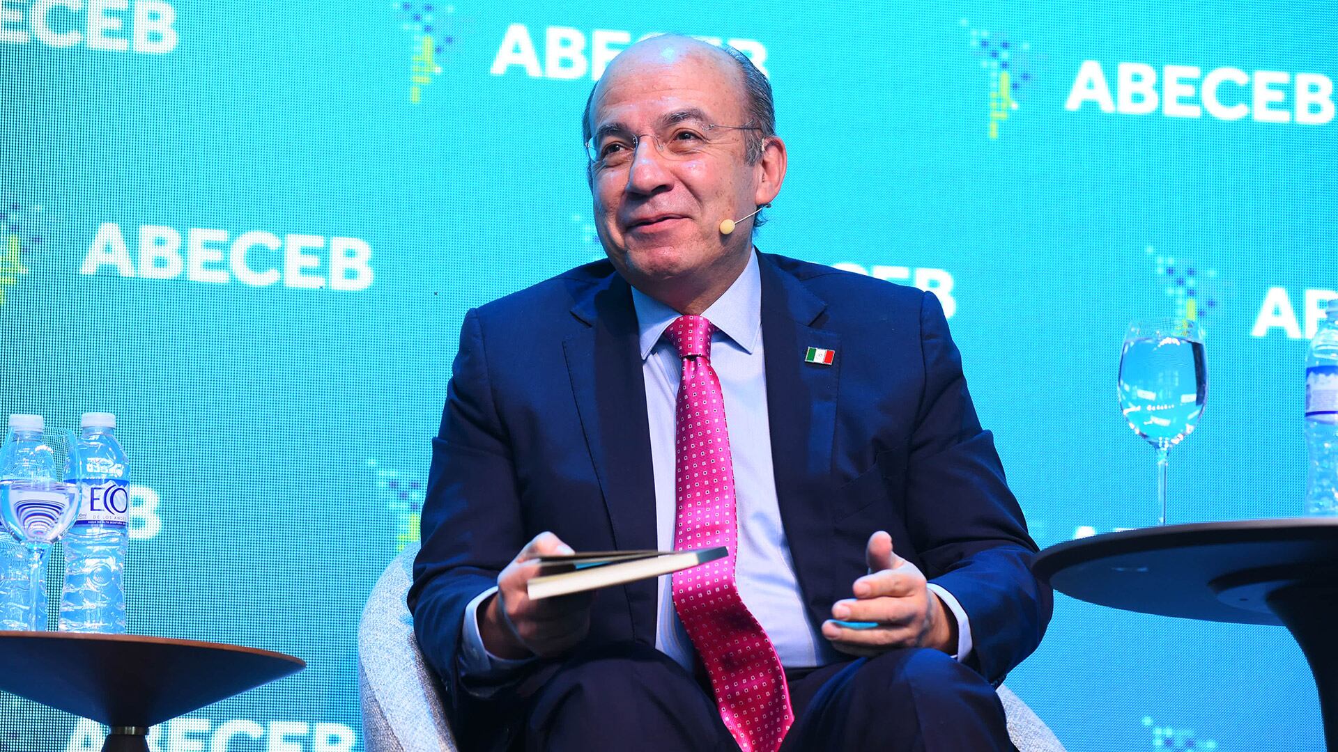 Calderón fue abucheado.