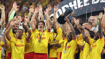El París Saint-Germain pierde la Supercopa de Francia ante un Lens con diez