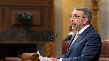 El Congreso rechaza mociones de