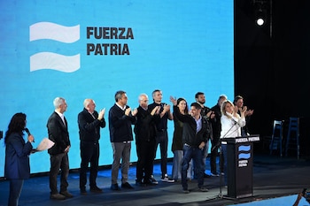 Argentina de 2025 - Bunker Fuerza Patria - Axel Kicillof