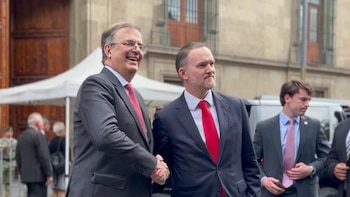 Representante Comercial de EEUU llega a Palacio Nacional para la revisión del T-MEC