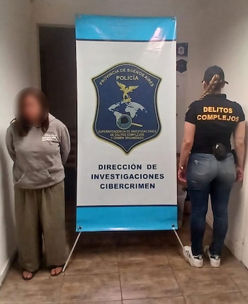 Detuvieron a una mujer por estafar a un compañero discapacitado por más de 2 millones de pesos