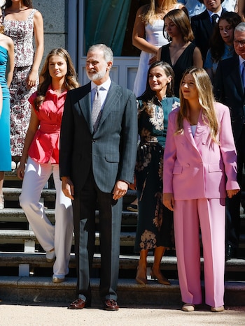 La princesa Leonor y la infanta Sofía acompañan a los reyes en su audiencia (Europa Press)