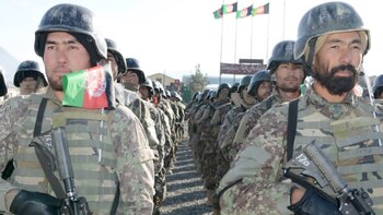 En defensa de los militares