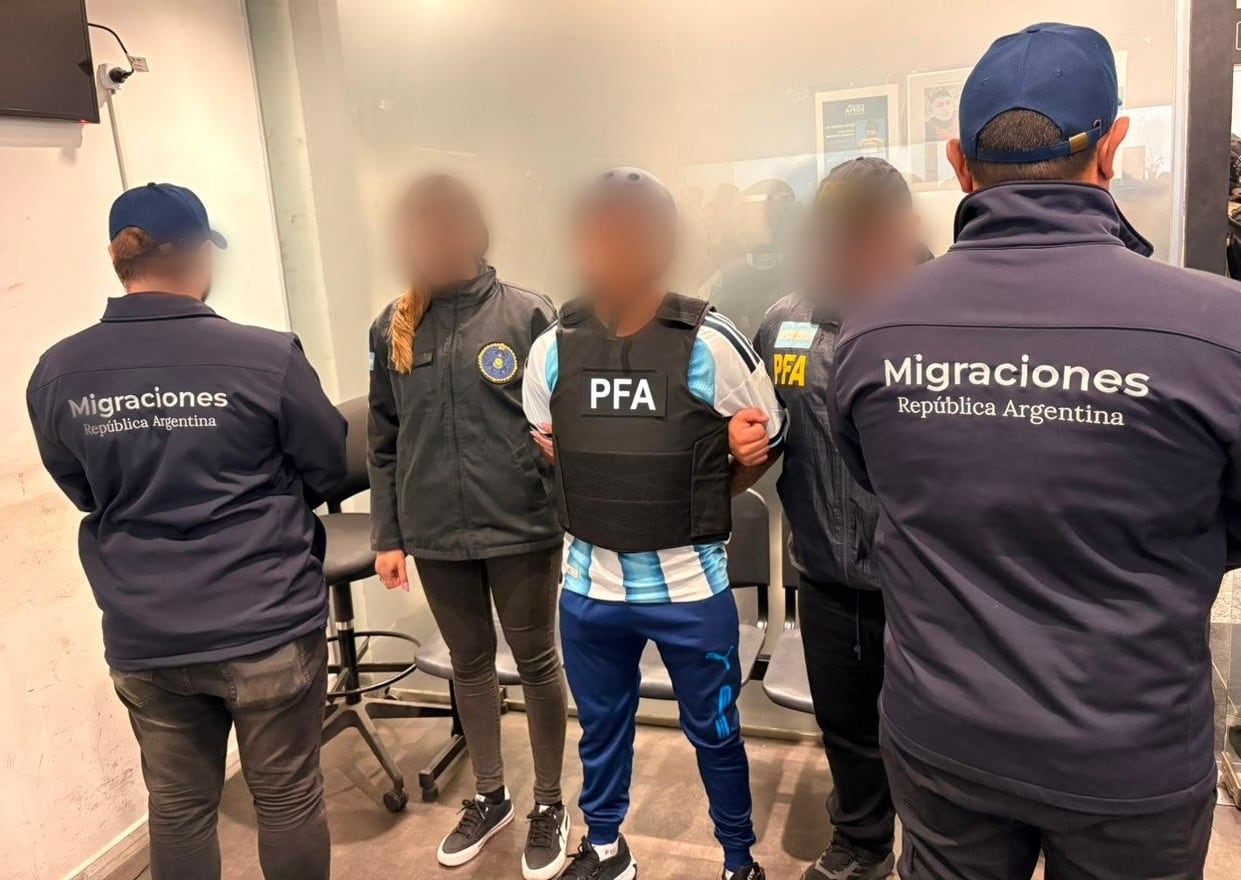 Expulsaron del país a un integrante de la banda de “Dumbo”, el jefe narco de Villa Lugano