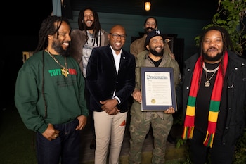 La espiritualidad, más allá de la religión formal, es un pilar fundamental tanto en la filosofía de vida como en la música de Ziggy Marley (Matt Licari/Invision/AP)