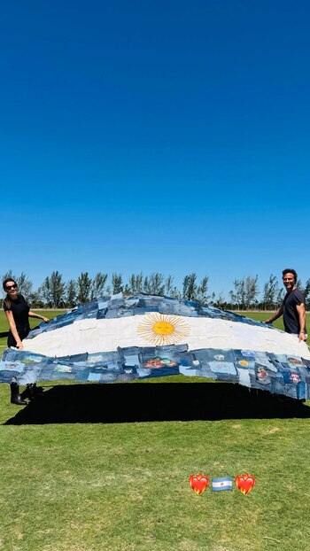 La romántica foto de Pampita