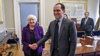 Arturo Herrera se reunió con