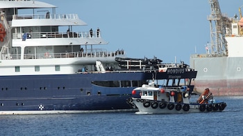 MV Hondius repostará combustible este lunes y partirá al puerto de Róterdam en una travesía de 5 días