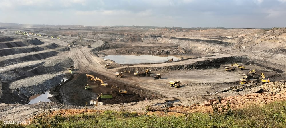 Muchos de los proyectos mineros en desarrollo se encuentran en zonas remotas o con limitada infraestructura, lo que plantea desafíos logísticos (Foto: Shutterstock)