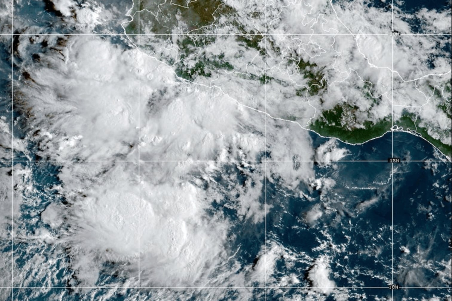 El sistema entró en actividad tras un periodo de casi tres semanas sin tormentas en el Atlántico. (NOAA/AP)