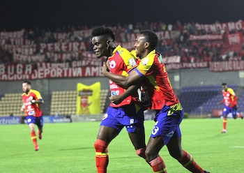 Andrey Estupiñán es el goleador