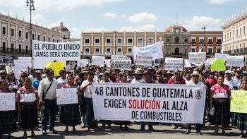 Las autoridades de los 48 Cantones dan al Gobierno de Guatemala 72 horas para quitar aranceles al combustible