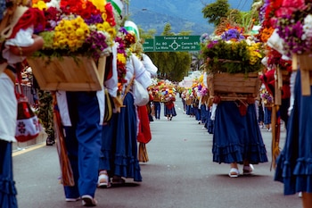La Alcaldía de Medellín destinó $336 millones para renovar el vestuario de los silleteros y silleteritos por primera vez desde 2017 - crédito Alcaldía de Medellín